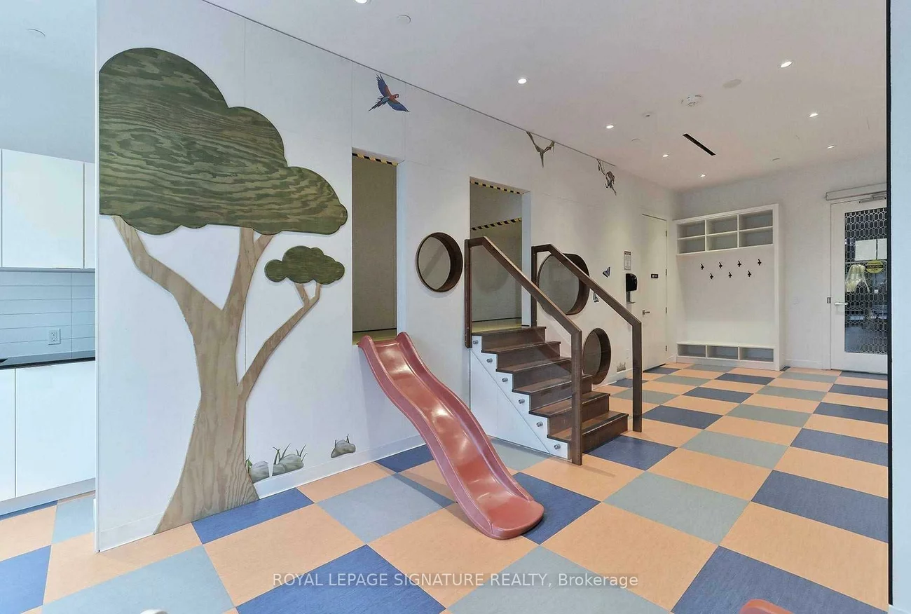 31, Tippett, Clanton Park, Toronto