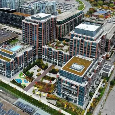 31, Tippett, Clanton Park, Toronto