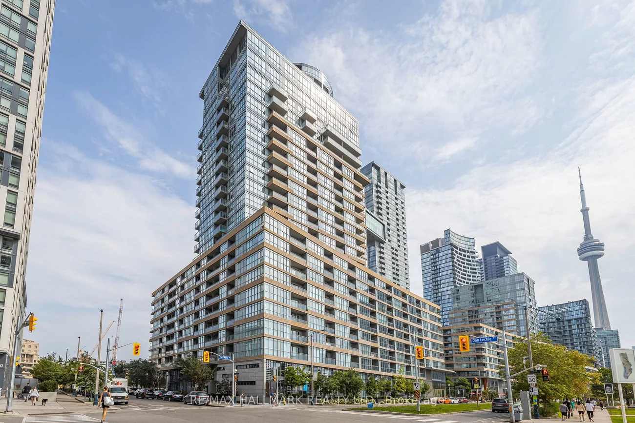 151, Dan Leckie, Waterfront Communities C1, Toronto