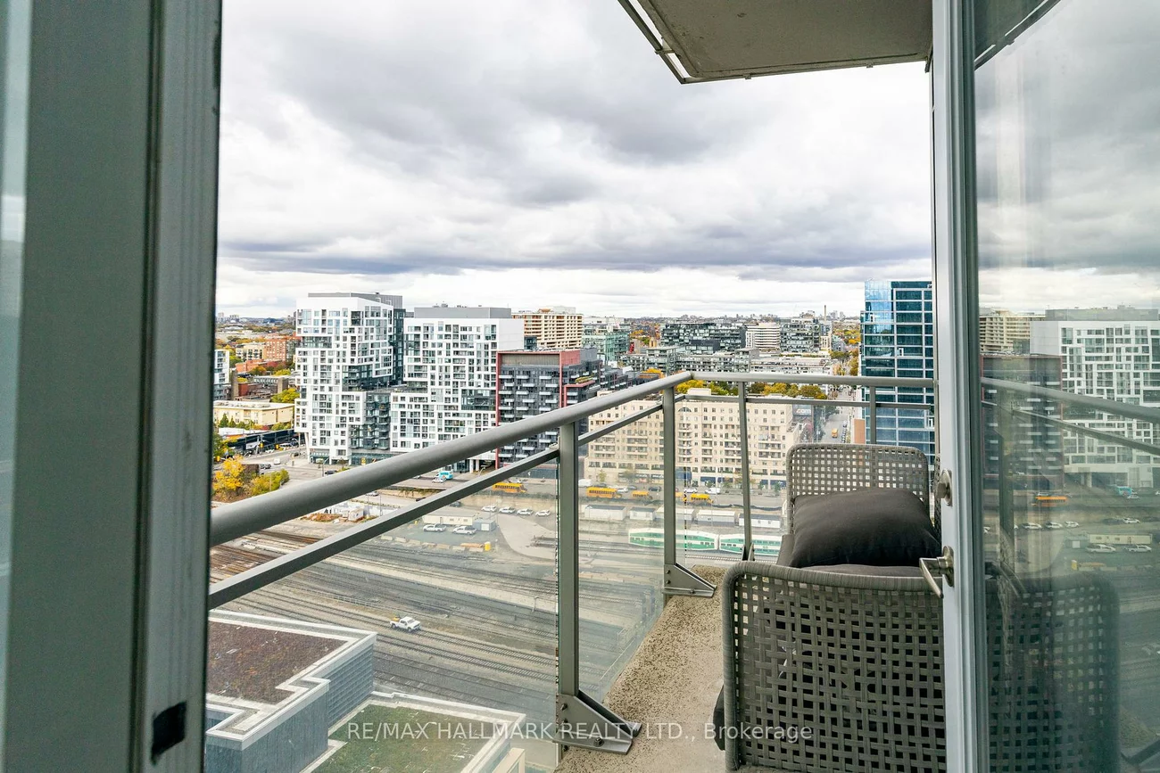 151, Dan Leckie, Waterfront Communities C1, Toronto