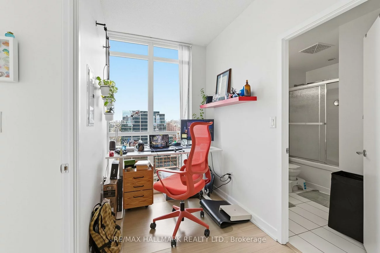 151, Dan Leckie, Waterfront Communities C1, Toronto