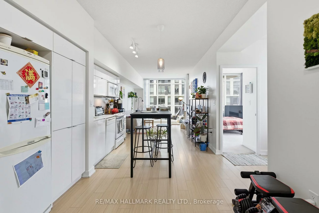 151, Dan Leckie, Waterfront Communities C1, Toronto
