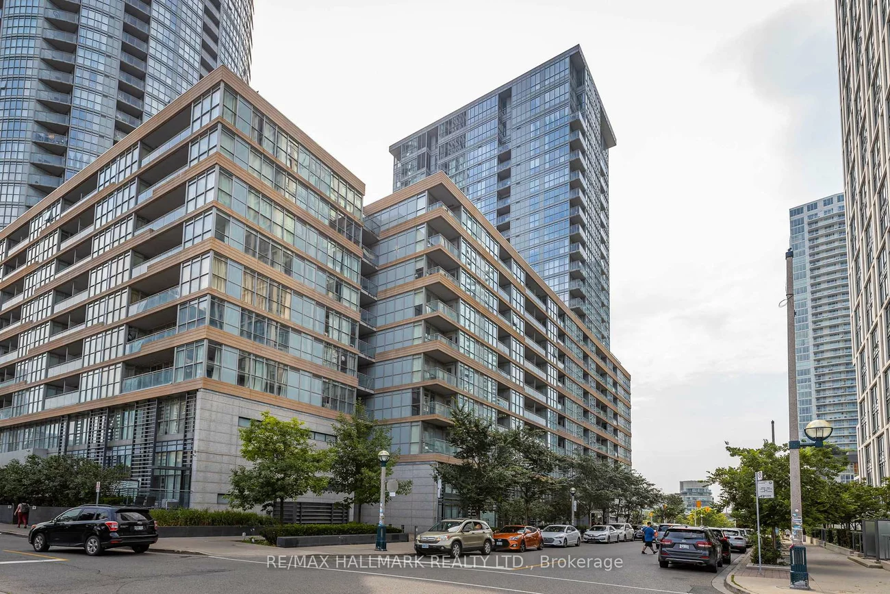 151, Dan Leckie, Waterfront Communities C1, Toronto