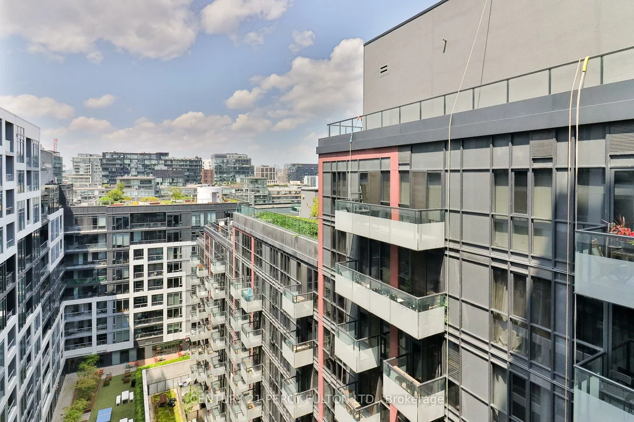 576, Front, Waterfront Communities C1, Toronto