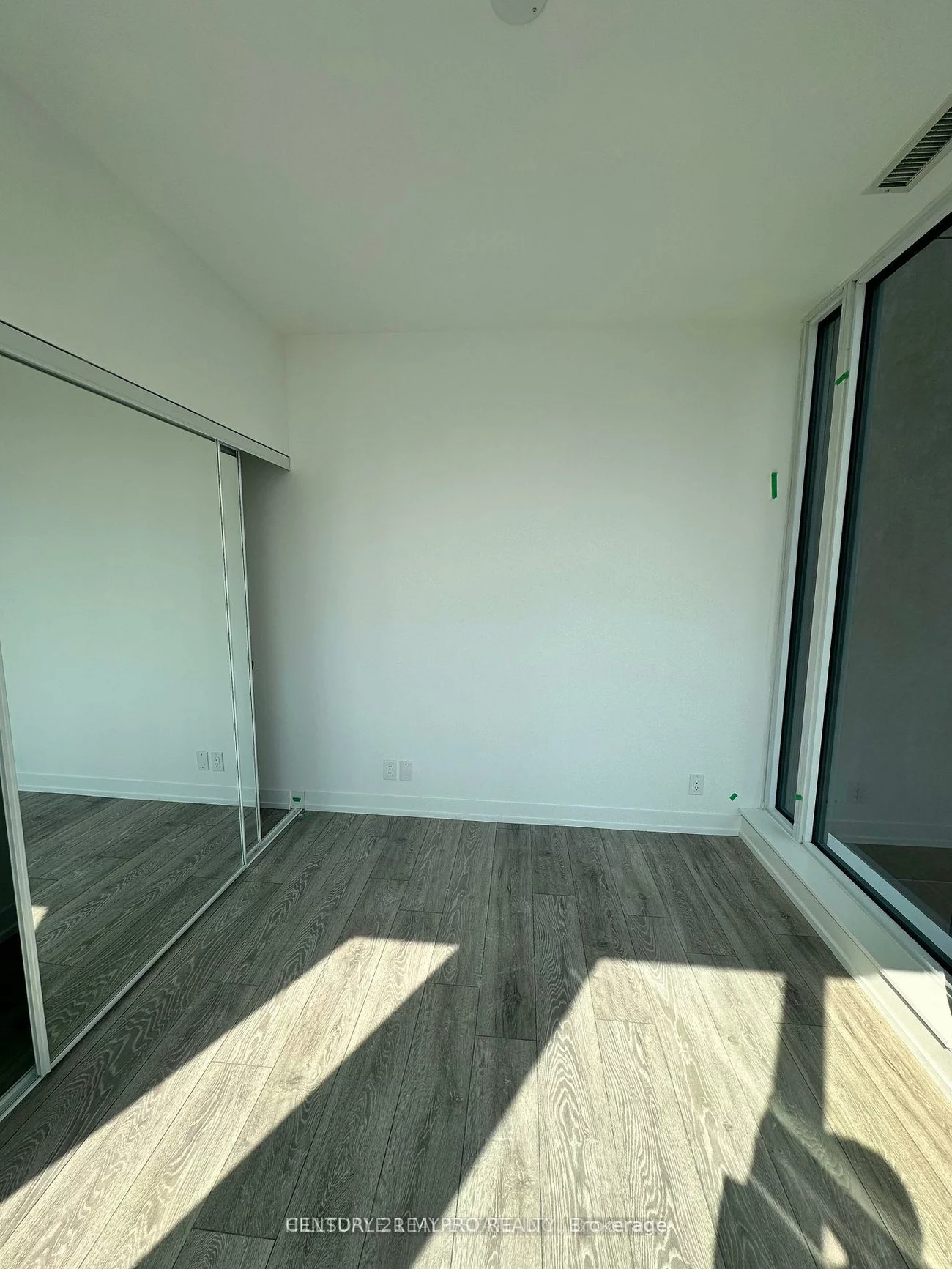 55, Mercer, Waterfront Communities C1, Toronto