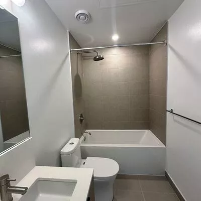 55, Mercer, Waterfront Communities C1, Toronto