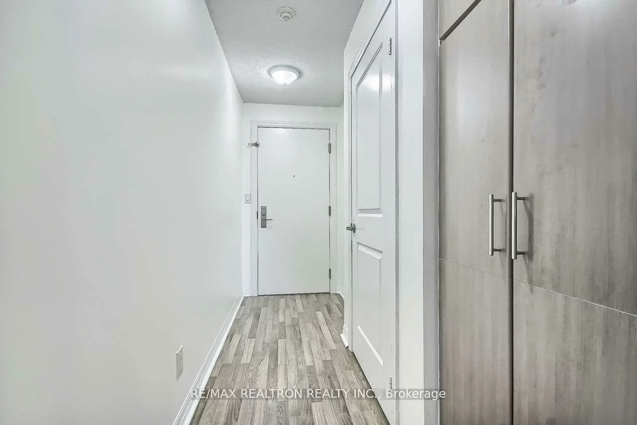 30, Herons Hill, Henry Farm, Toronto