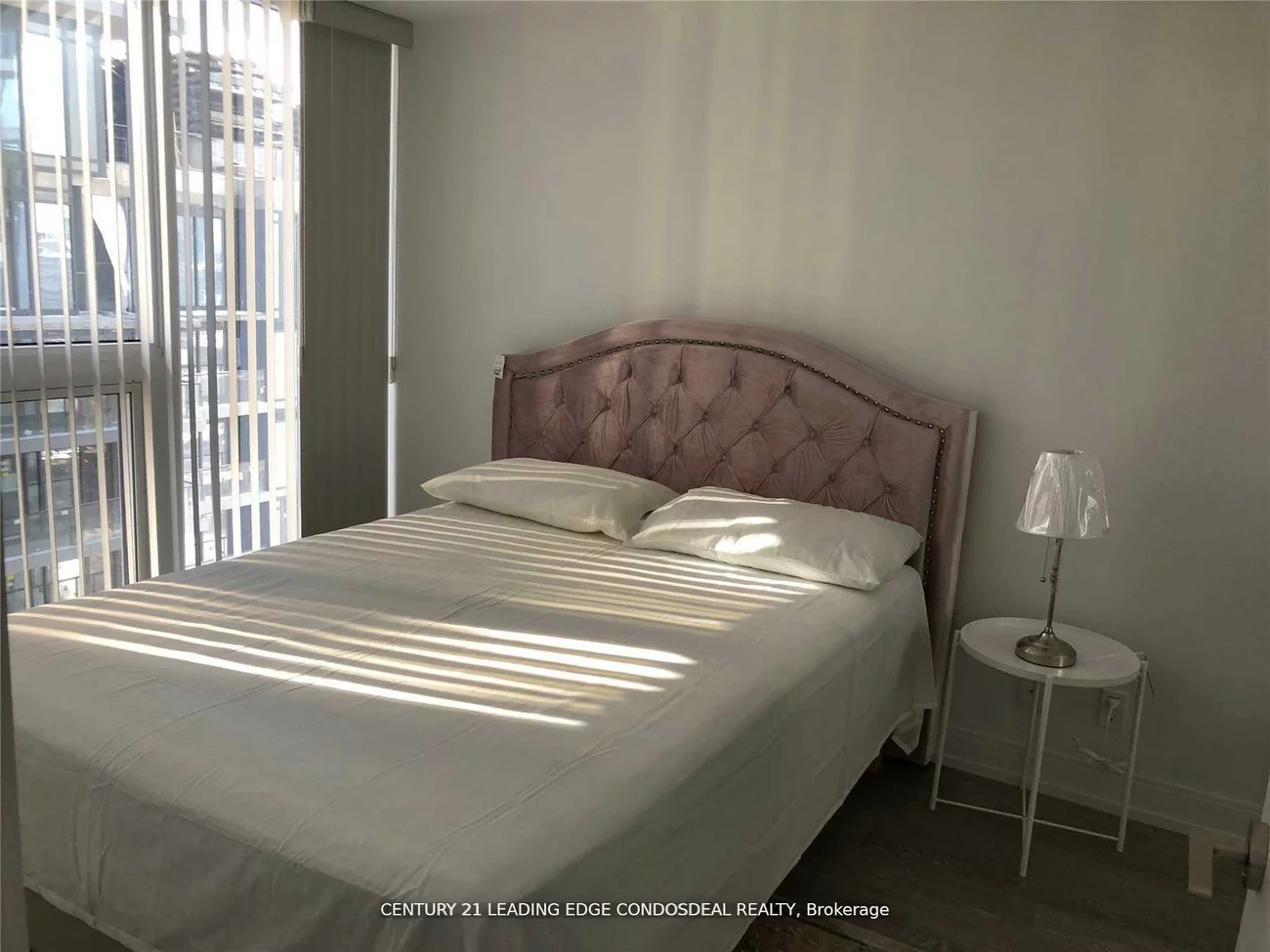 181, Dundas, Church-Yonge Corridor, Toronto