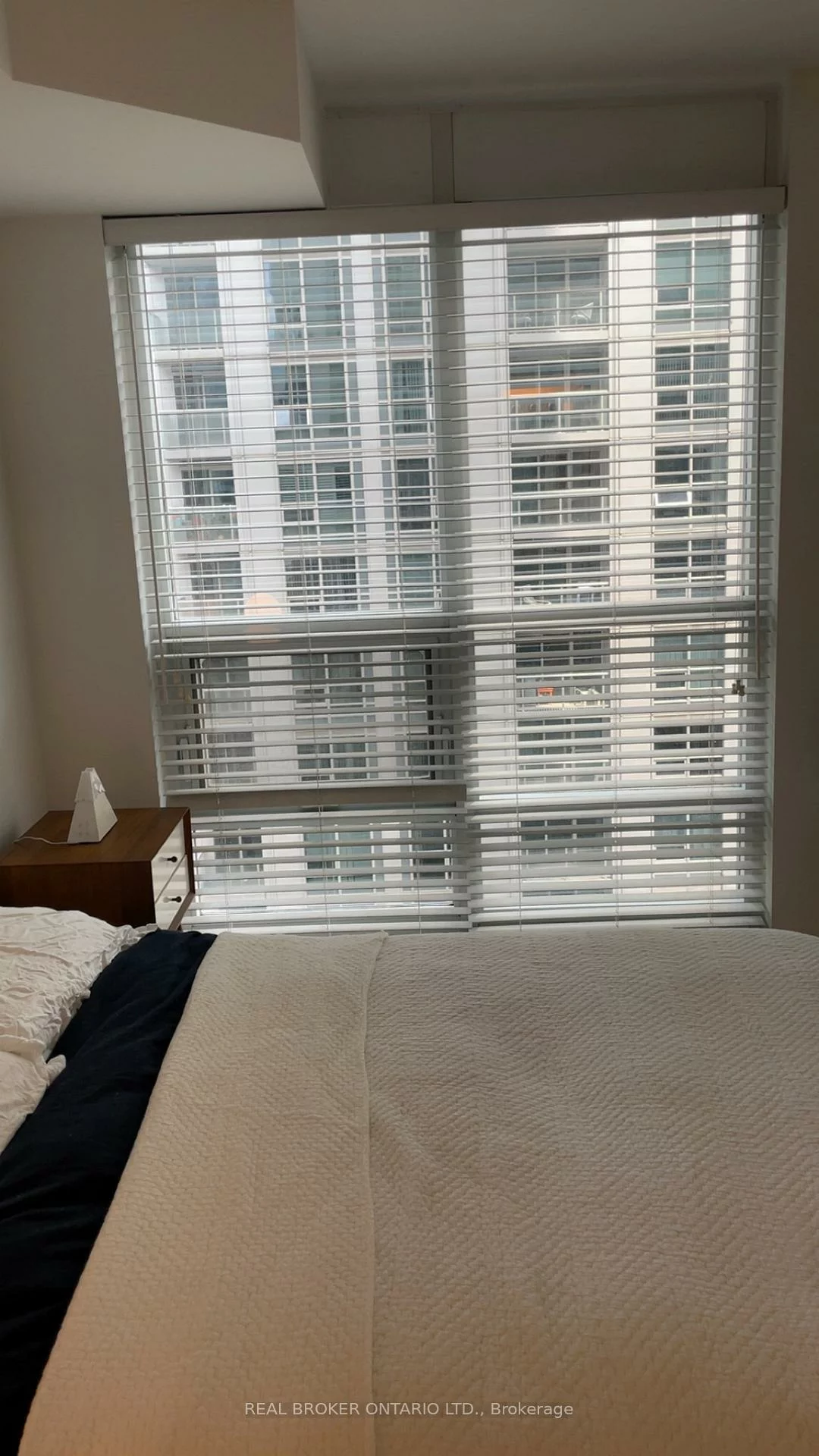 761, Bay, Bay Street Corridor, Toronto