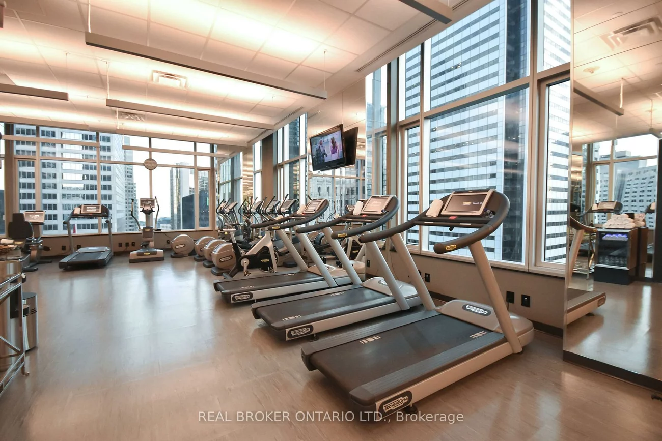 761, Bay, Bay Street Corridor, Toronto