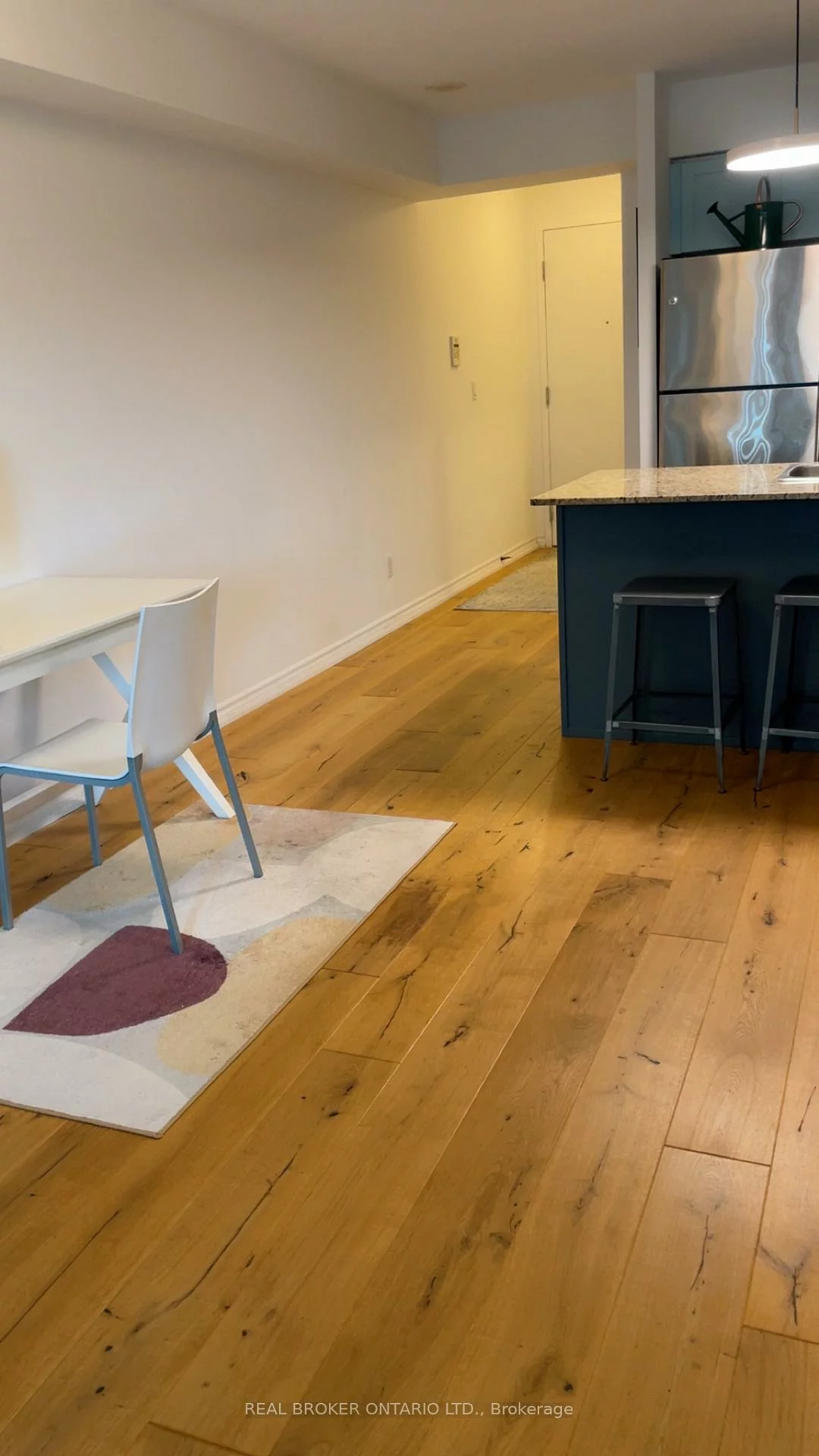 761, Bay, Bay Street Corridor, Toronto