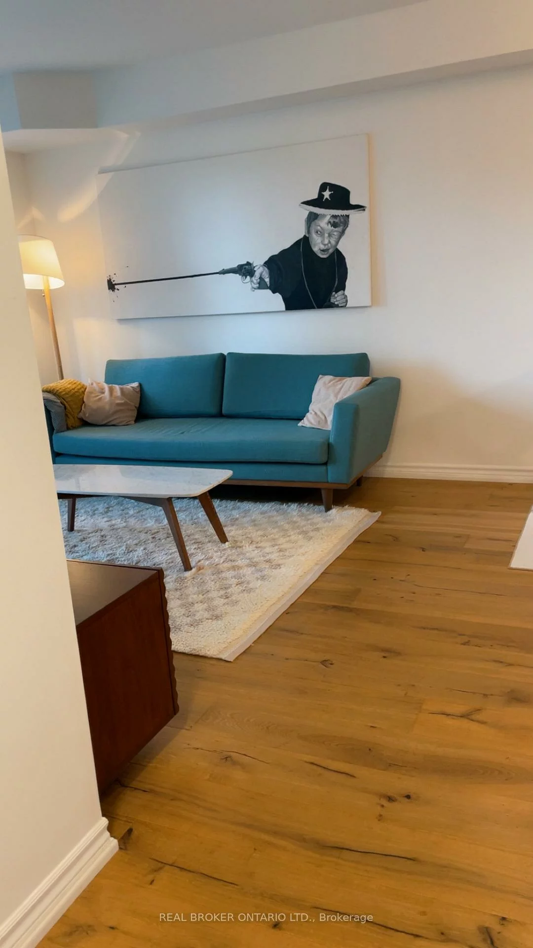 761, Bay, Bay Street Corridor, Toronto