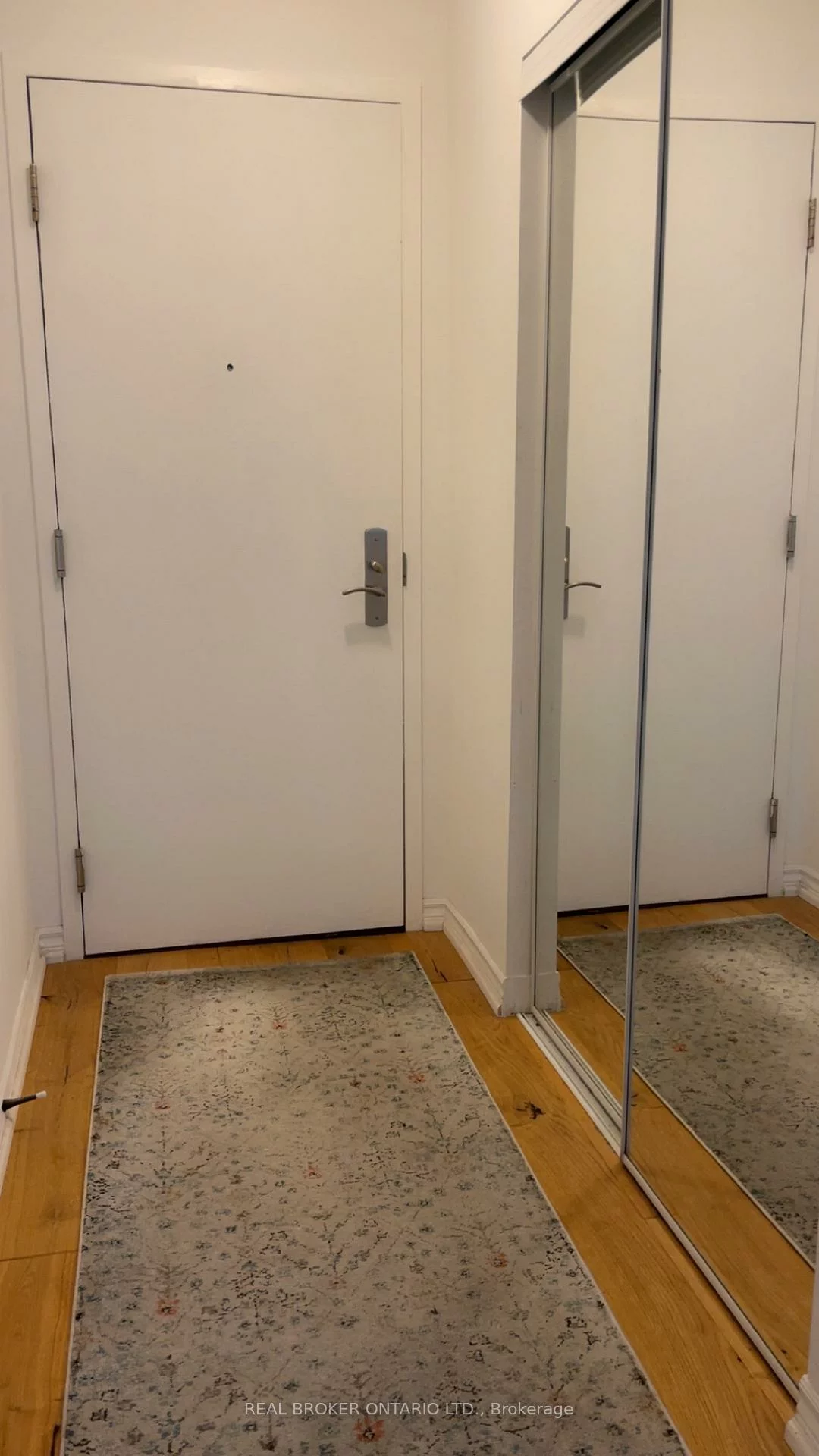 761, Bay, Bay Street Corridor, Toronto