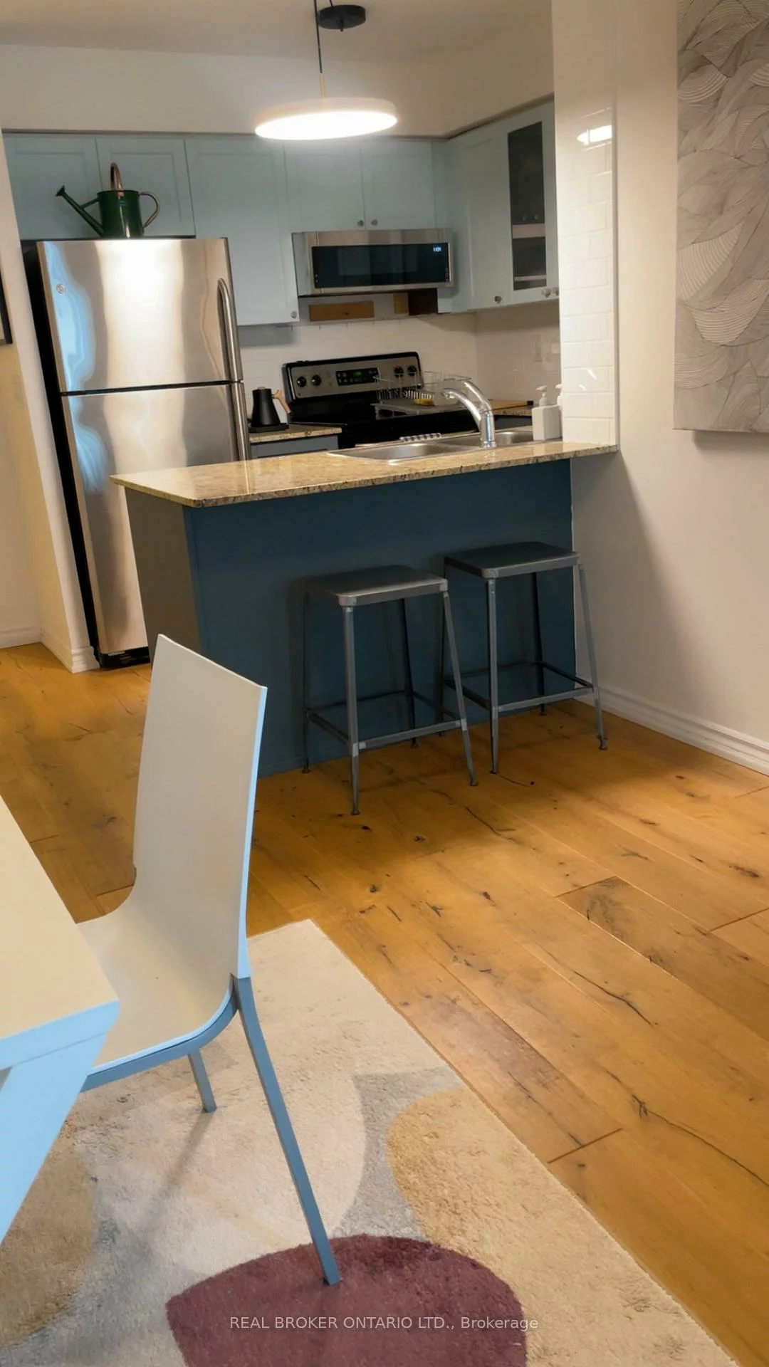 761, Bay, Bay Street Corridor, Toronto