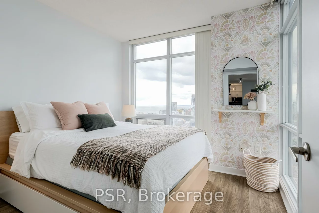 11, Brunel, Waterfront Communities C1, Toronto