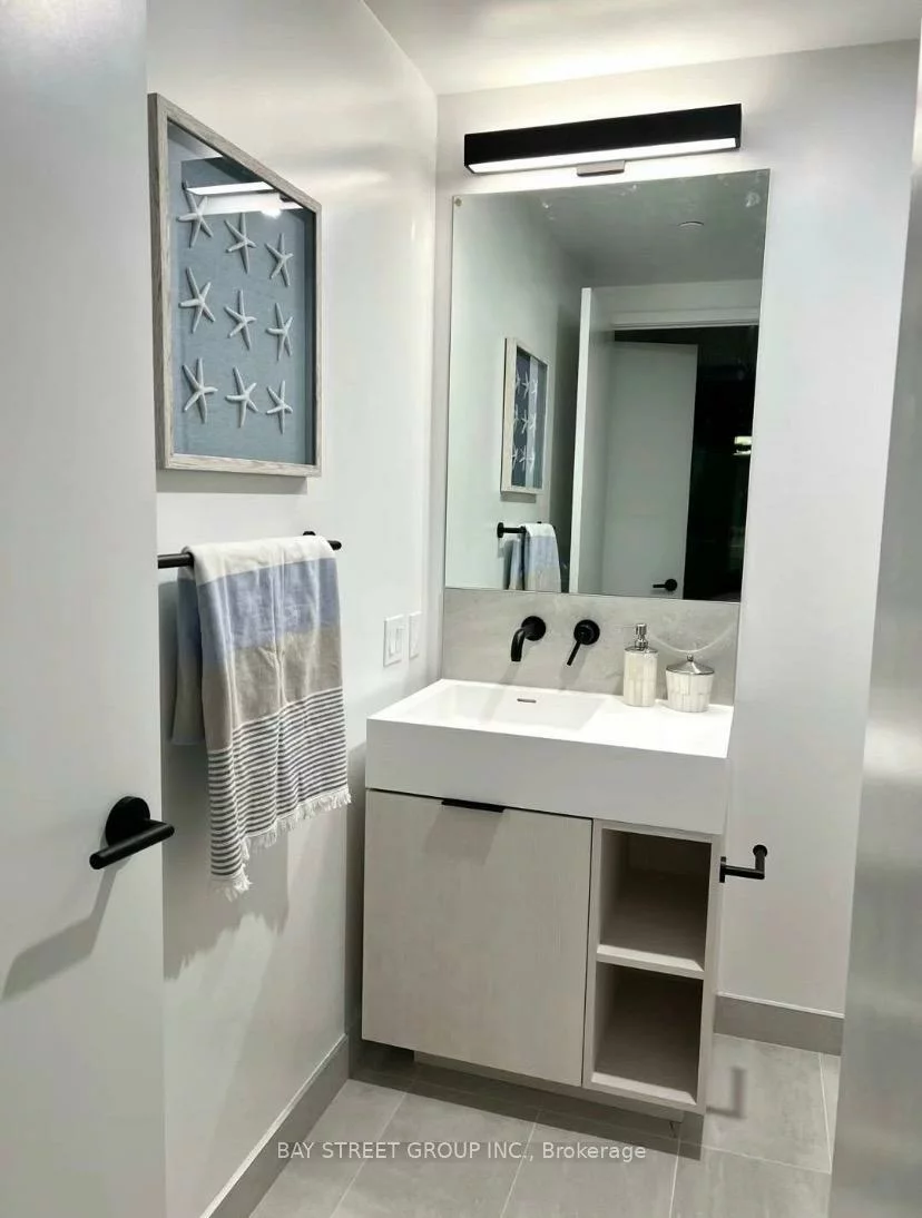 19, Western Battery, Niagara, Toronto