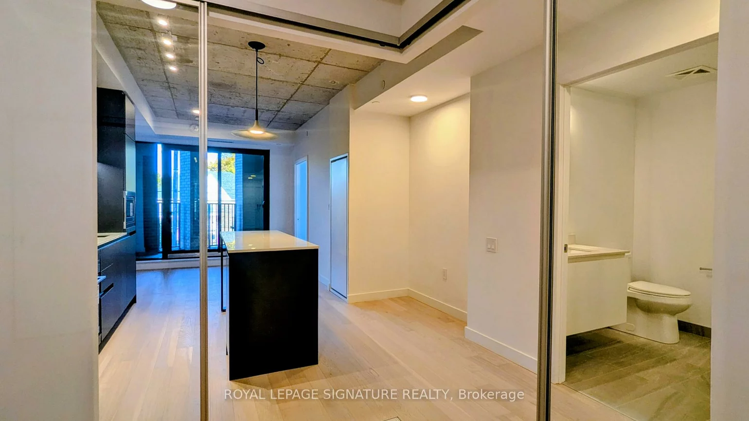 1720, Bayview, Mount Pleasant East, Toronto