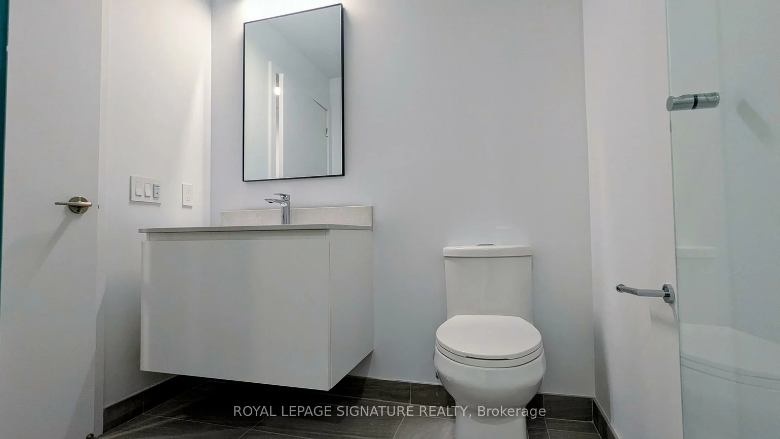 1720, Bayview, Mount Pleasant East, Toronto