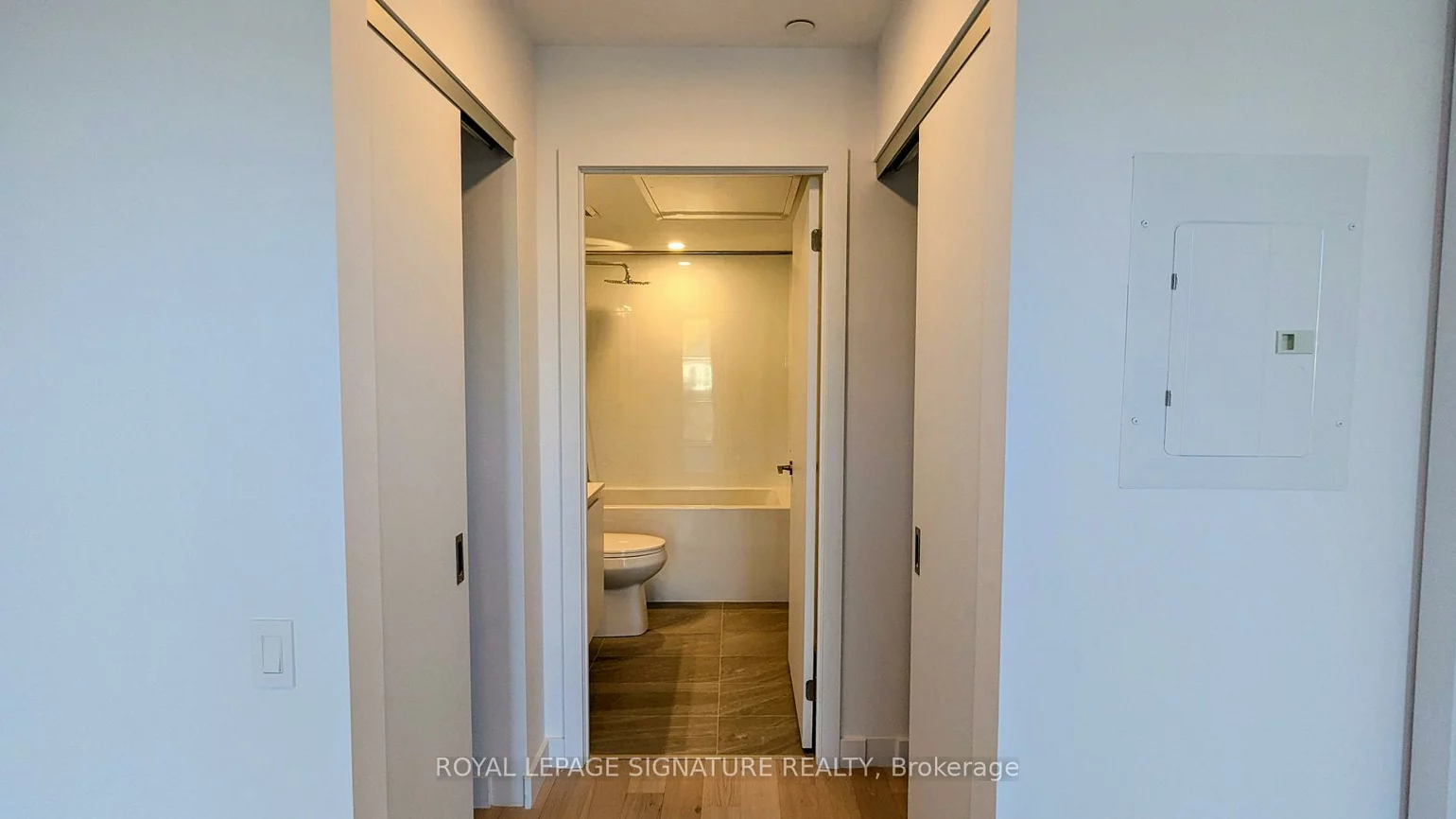 1720, Bayview, Mount Pleasant East, Toronto