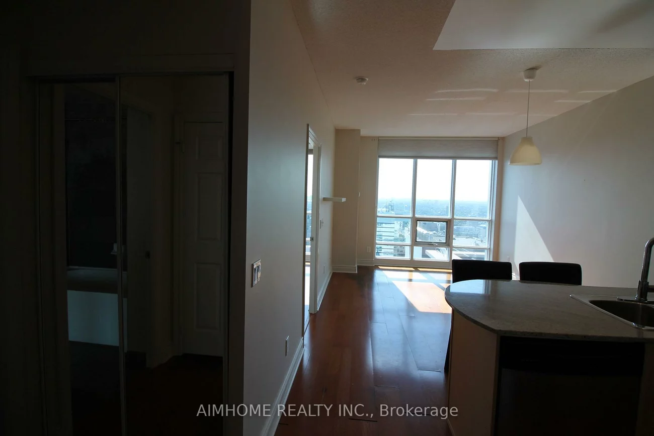 763, Bay, Bay Street Corridor, Toronto