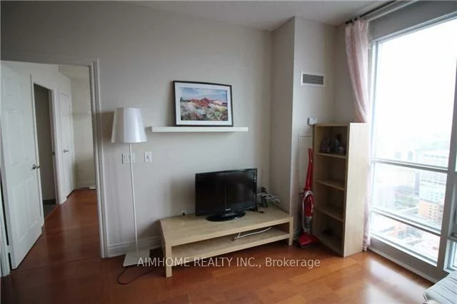 763, Bay, Bay Street Corridor, Toronto