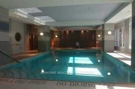 763, Bay, Bay Street Corridor, Toronto