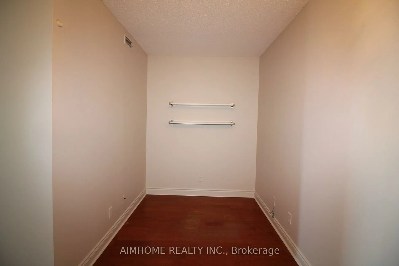 763, Bay, Bay Street Corridor, Toronto