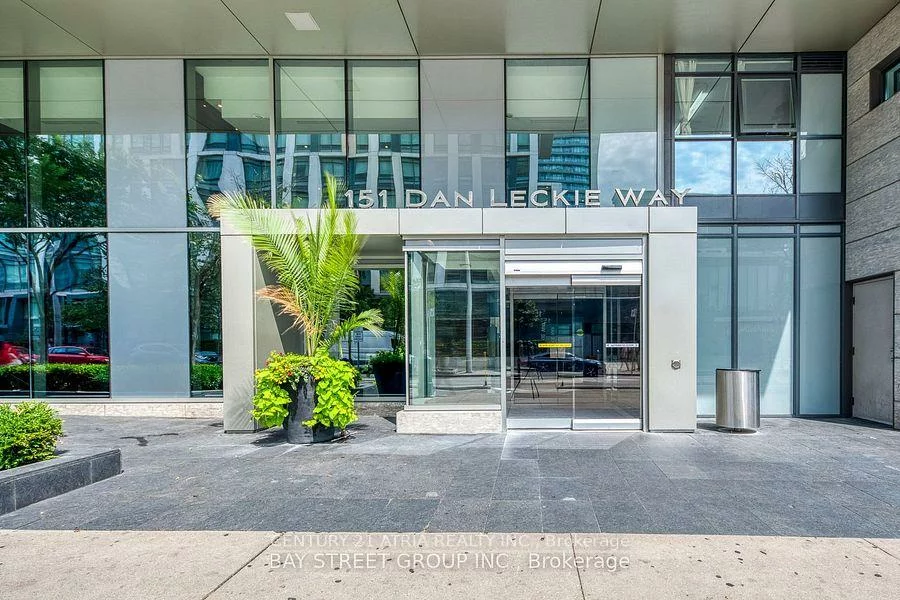 151, Dan Leckie, Waterfront Communities C1, Toronto