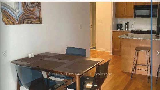 100, Hayden, Church-Yonge Corridor, Toronto