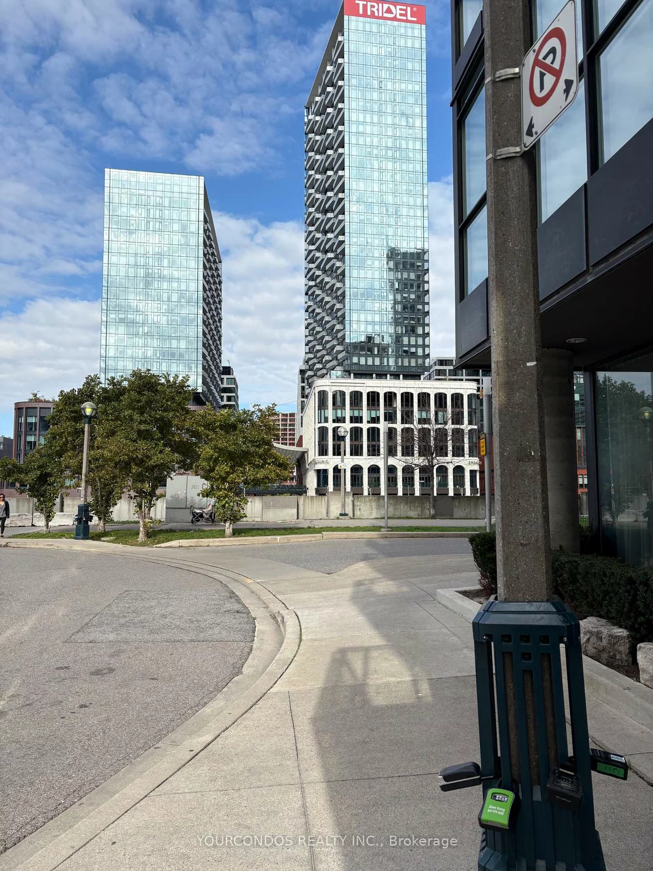 25, Capreol, Waterfront Communities C1, Toronto