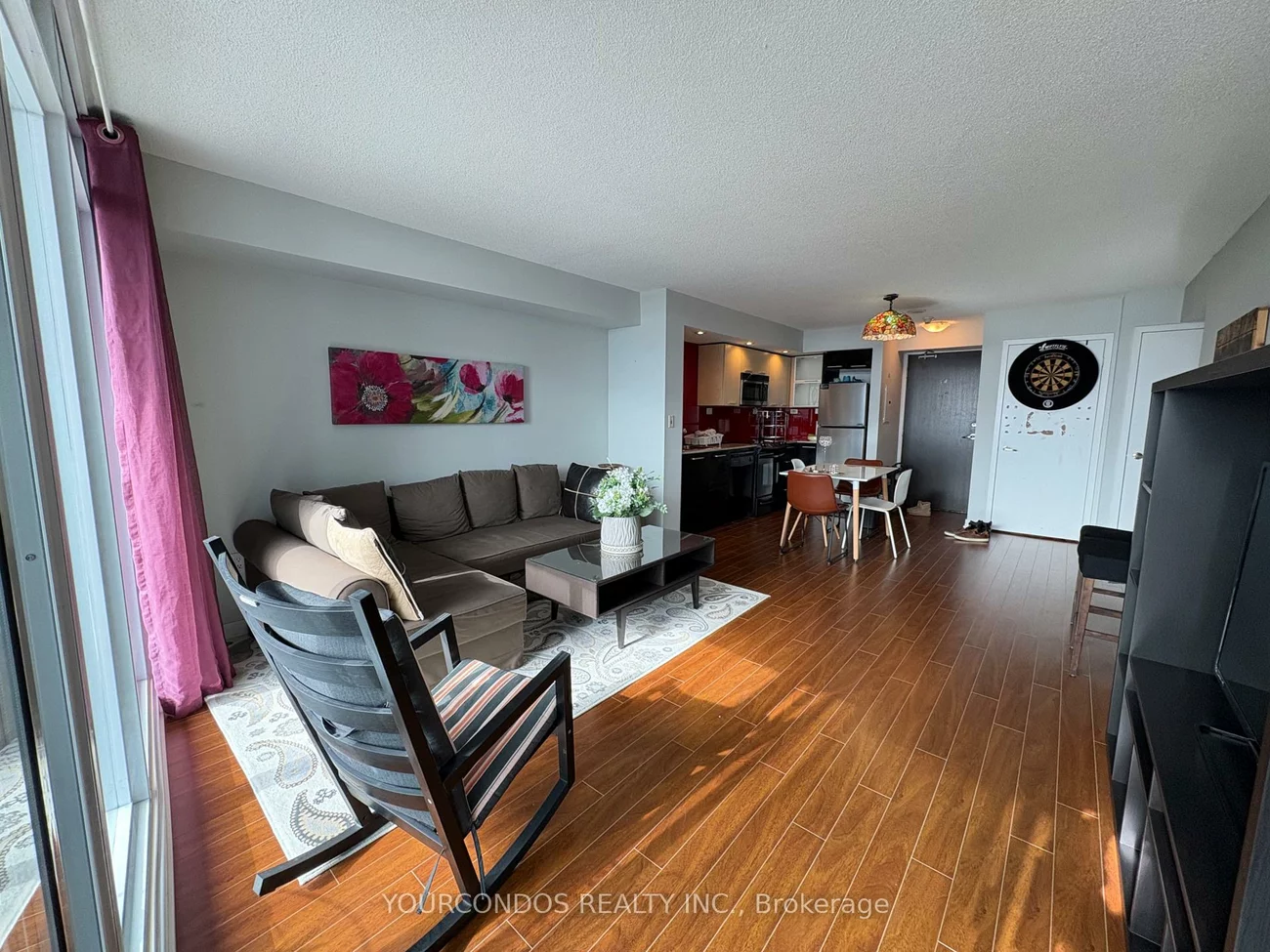 25, Capreol, Waterfront Communities C1, Toronto