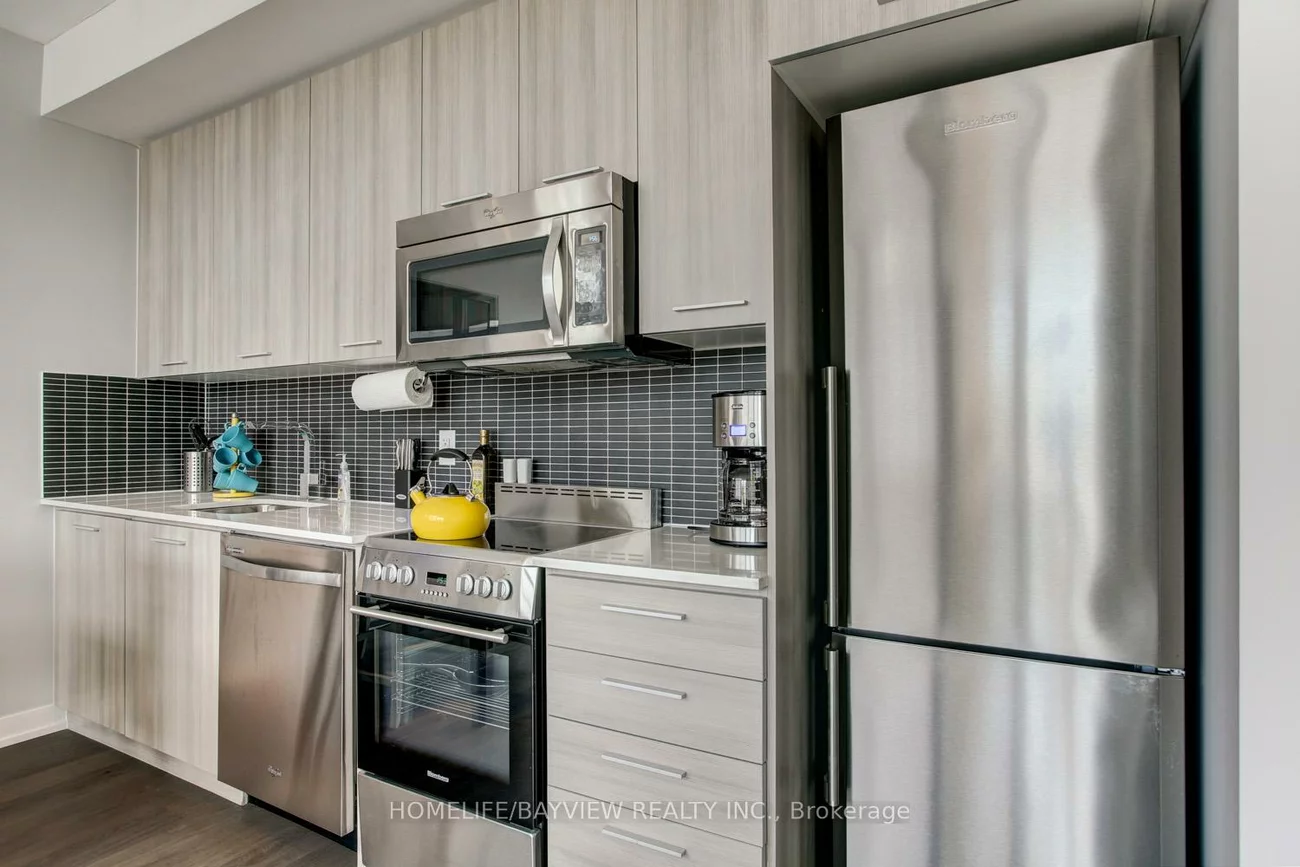 105, George, Moss Park, Toronto