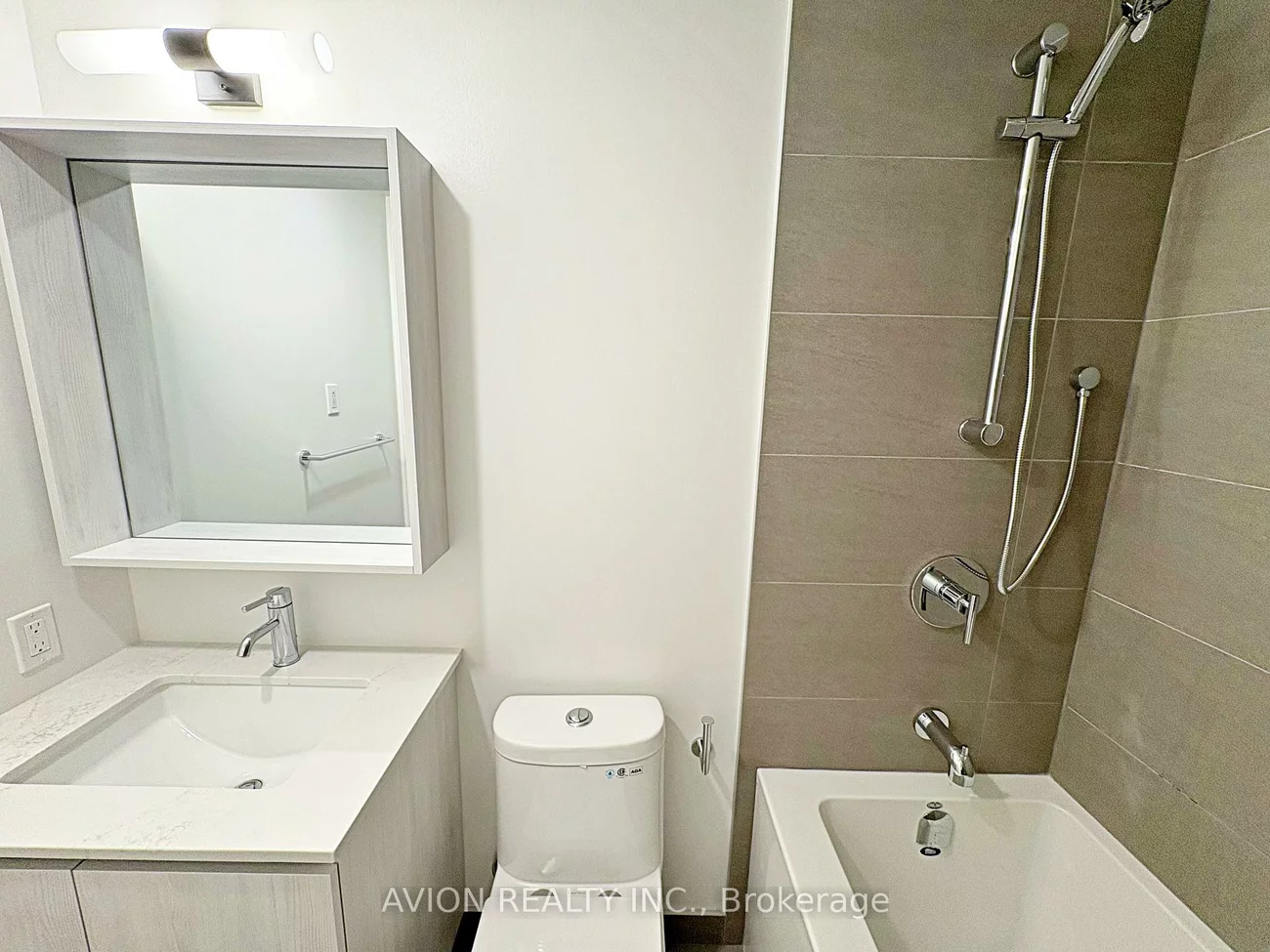 35, Parliament, Waterfront Communities C8, Toronto