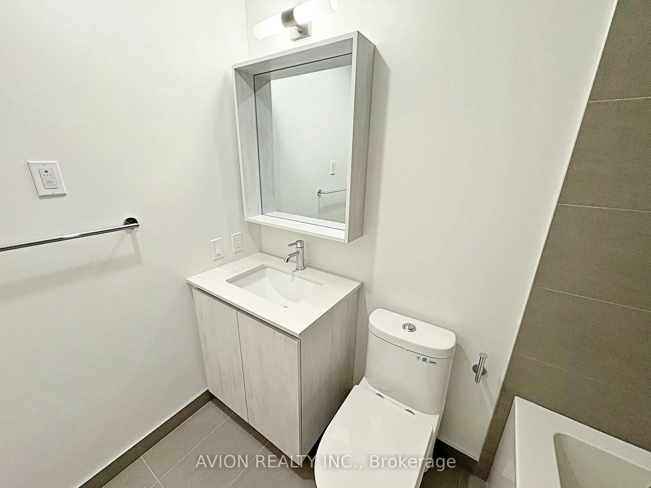 35, Parliament, Waterfront Communities C8, Toronto