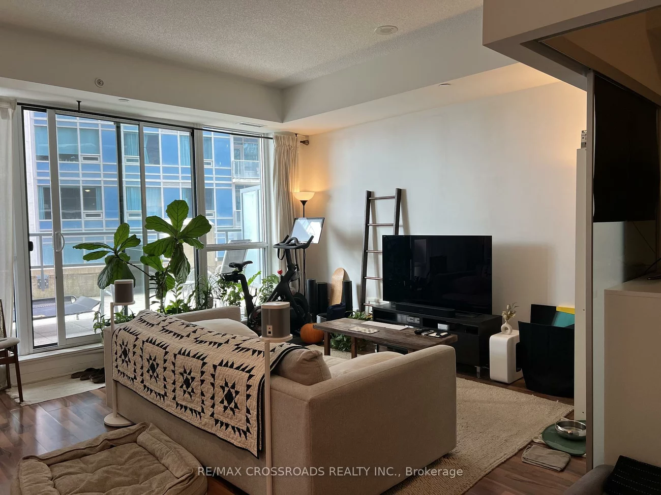 51, East Liberty, Niagara, Toronto