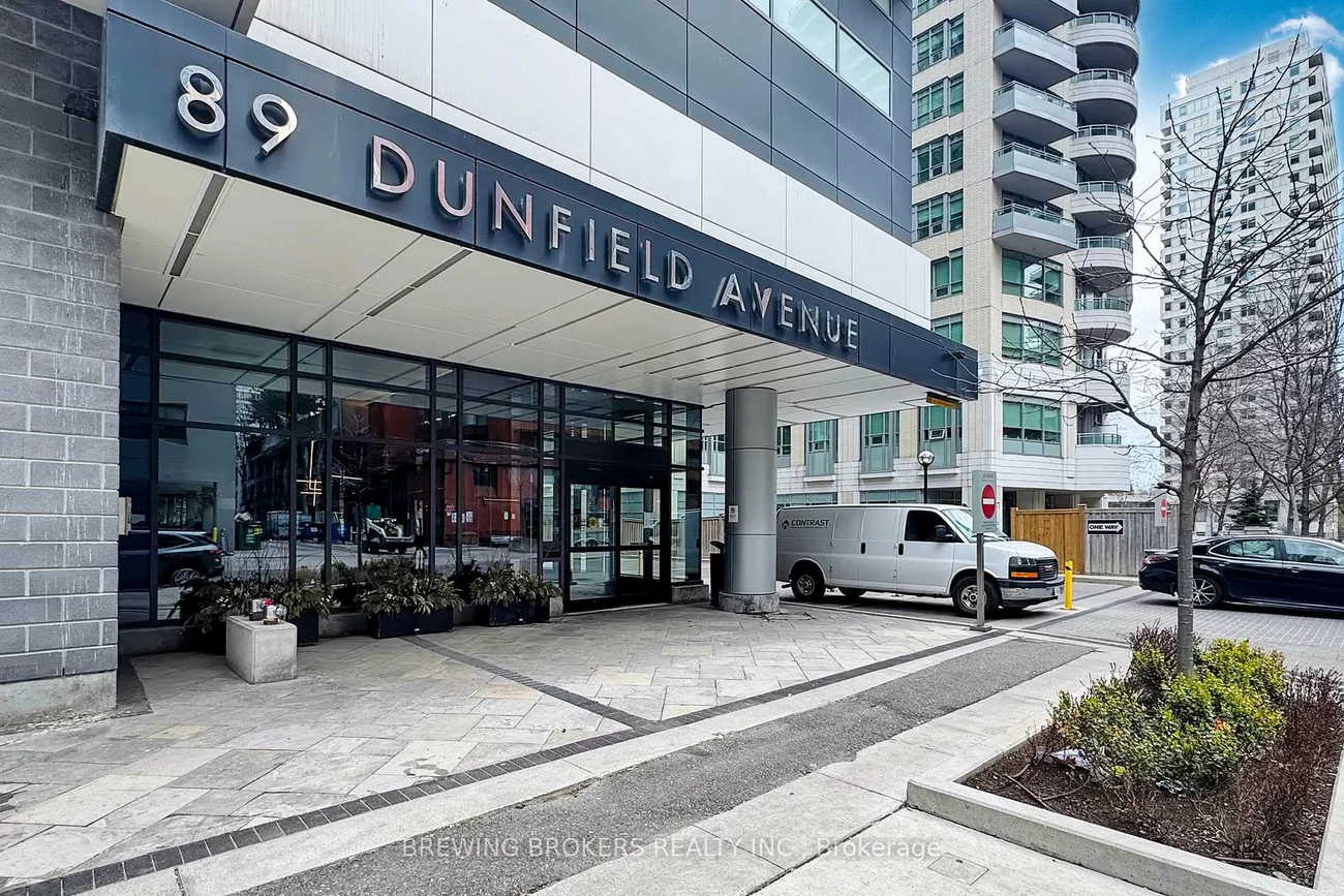 89, Dunfield, Mount Pleasant East, Toronto