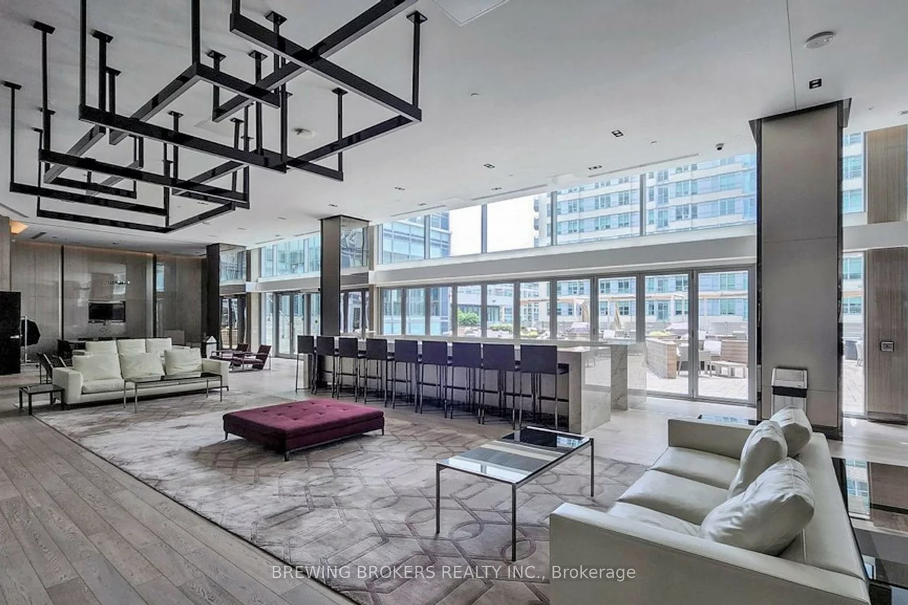 89, Dunfield, Mount Pleasant East, Toronto