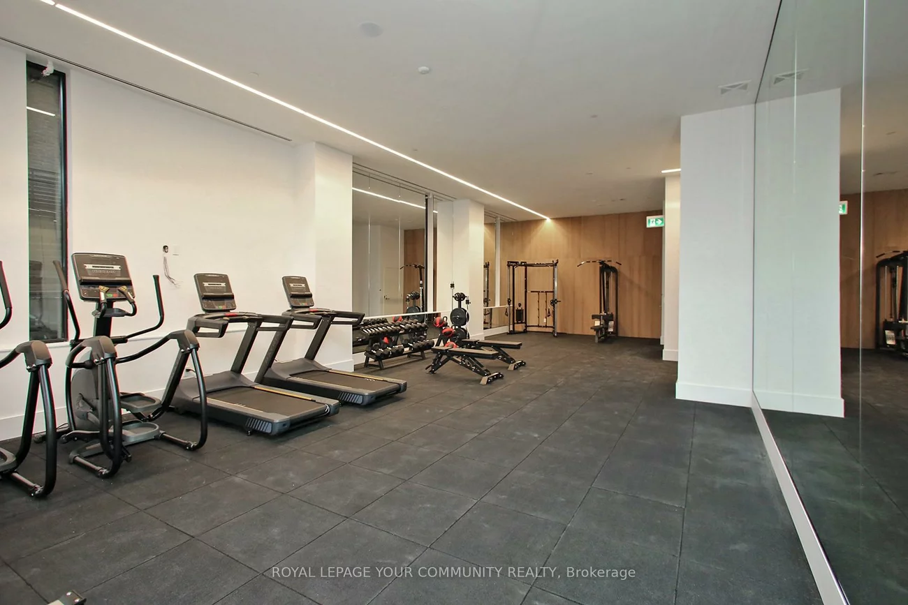 1720, Bayview, Mount Pleasant East, Toronto