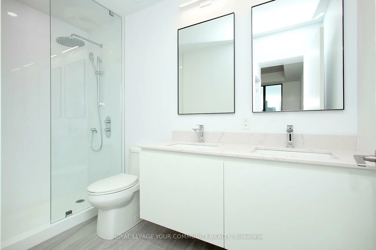 1720, Bayview, Mount Pleasant East, Toronto