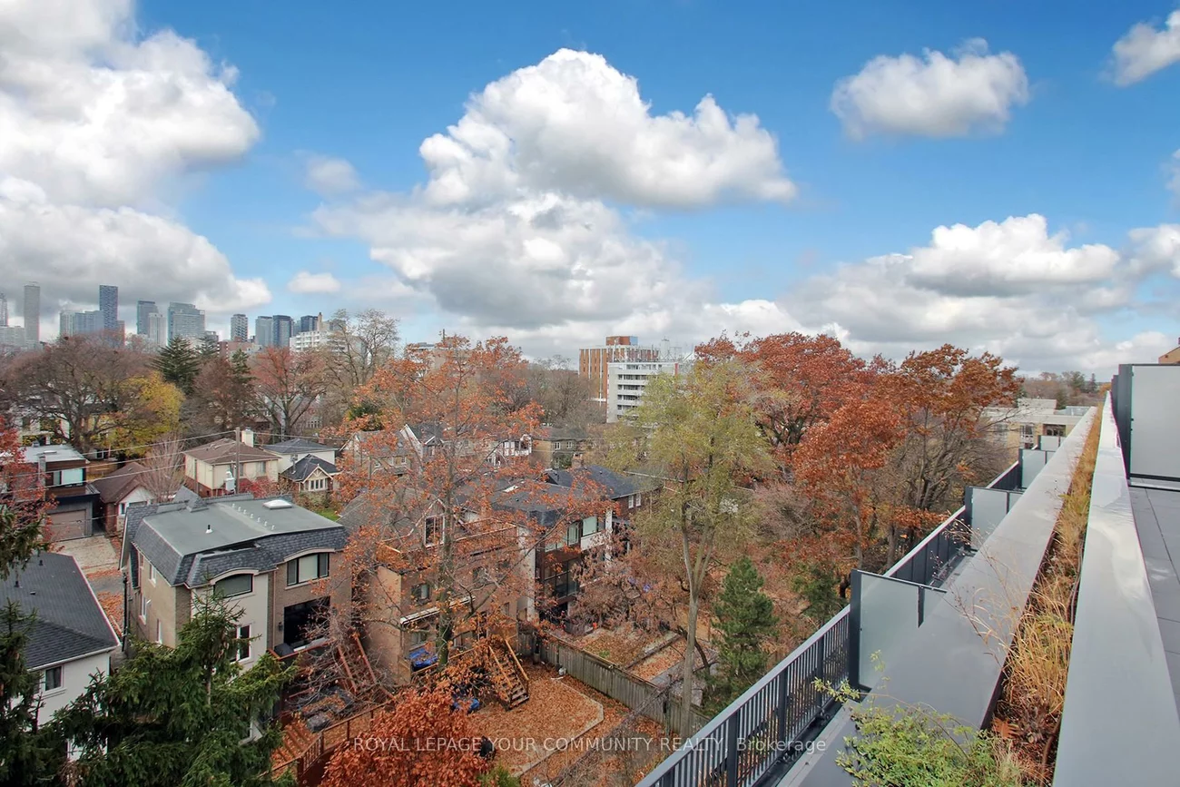 1720, Bayview, Mount Pleasant East, Toronto