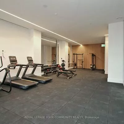 1720, Bayview, Mount Pleasant East, Toronto