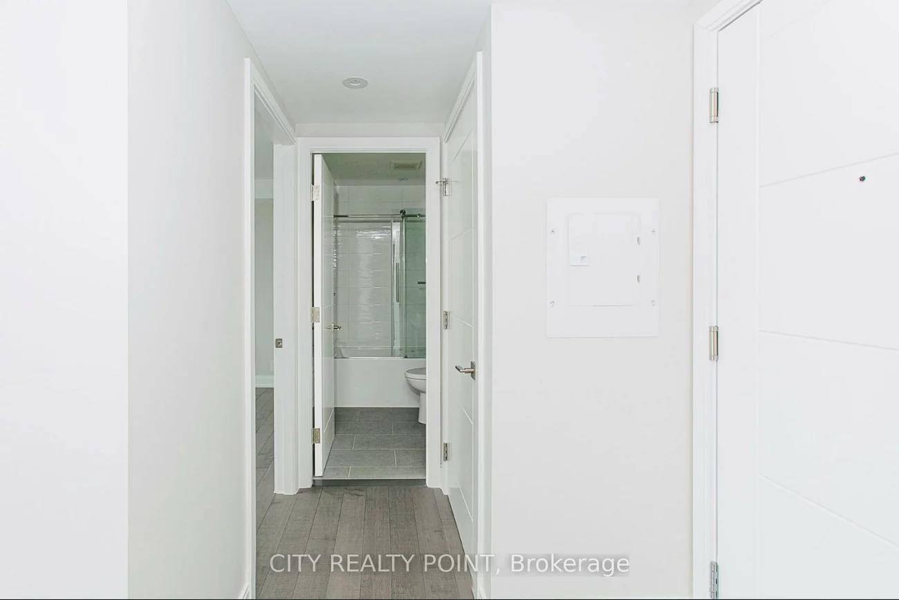 11, Walmer, Annex, Toronto