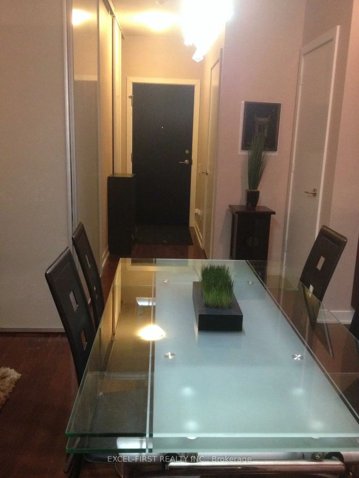 33, Charles, Church-Yonge Corridor, Toronto