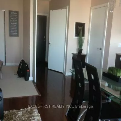 33, Charles, Church-Yonge Corridor, Toronto