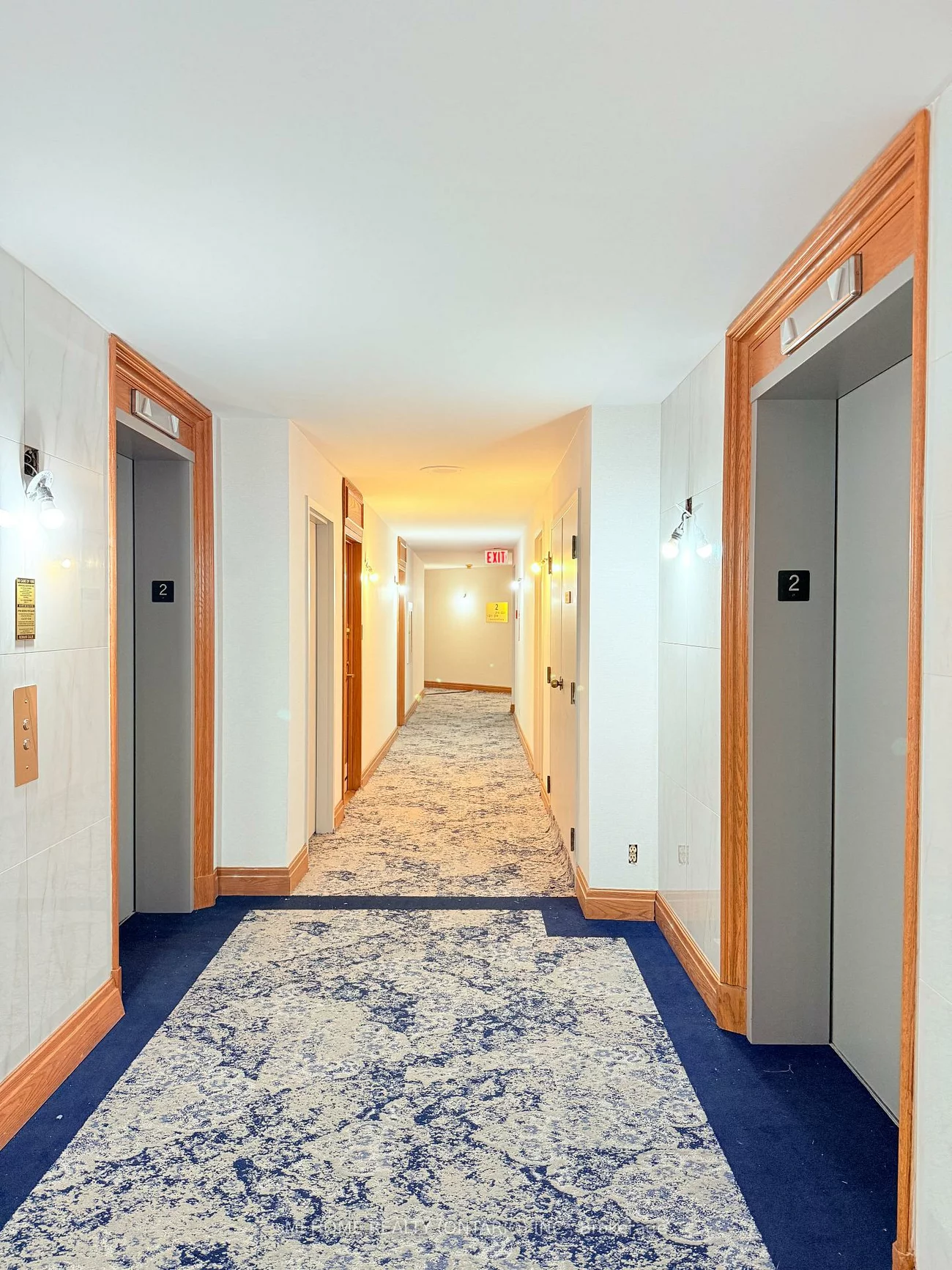 24, Wellesley, Bay Street Corridor, Toronto