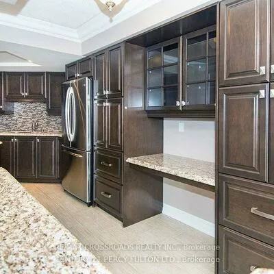 5, Concorde, Banbury-Don Mills, Toronto