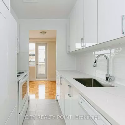 2, Grandstand, Thorncliffe Park, Toronto