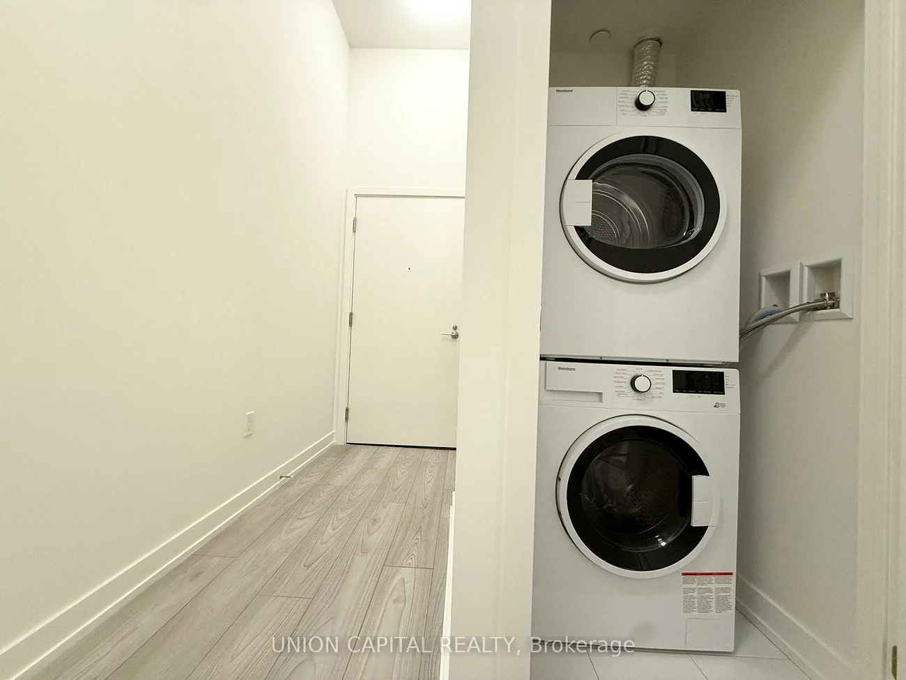 120, BROADWAY, Mount Pleasant West, Toronto