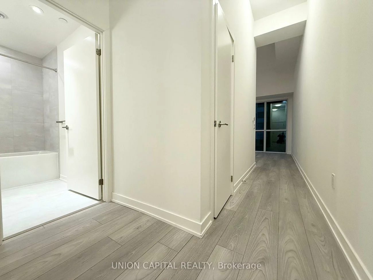 120, BROADWAY, Mount Pleasant West, Toronto