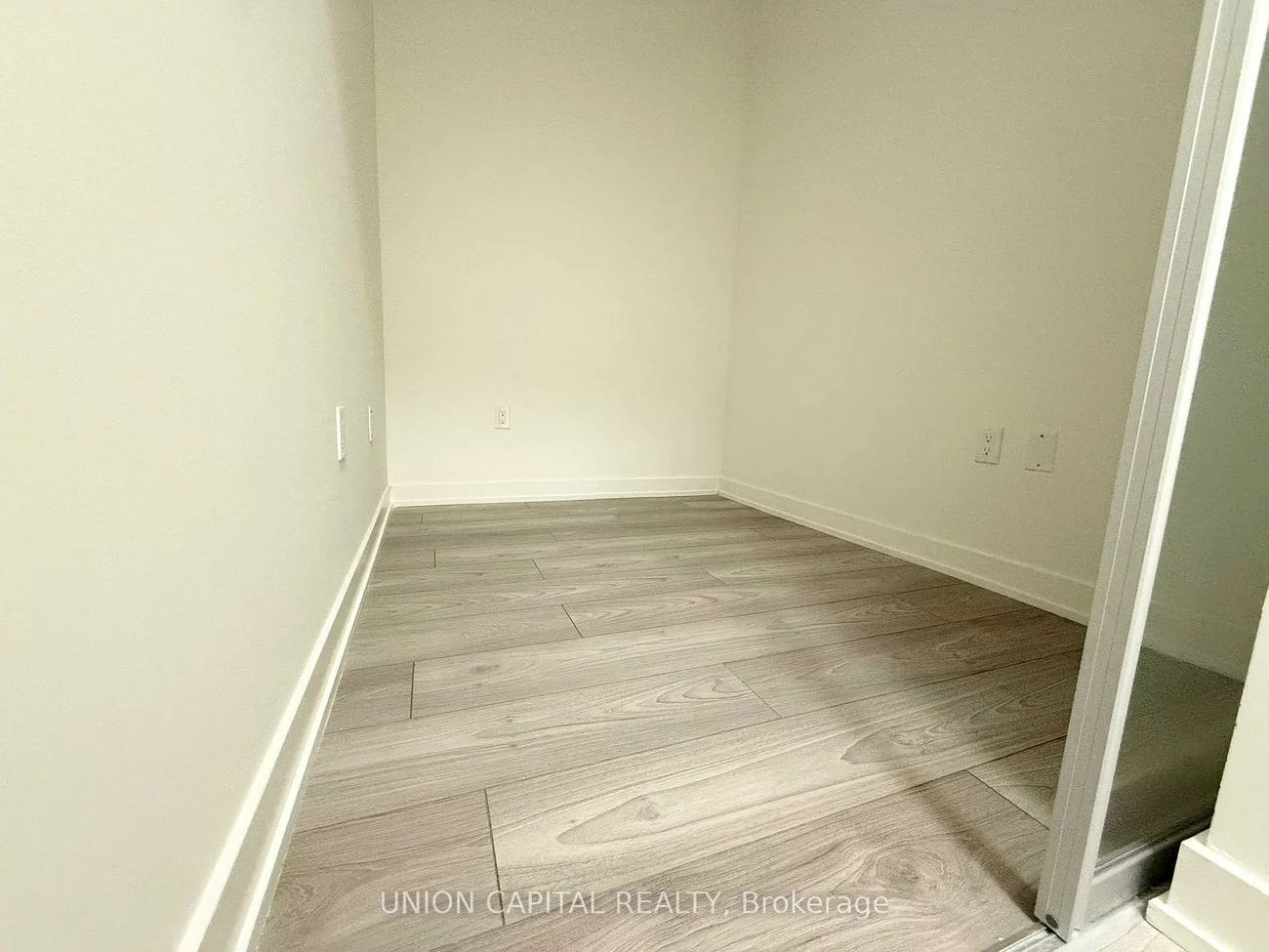 120, BROADWAY, Mount Pleasant West, Toronto